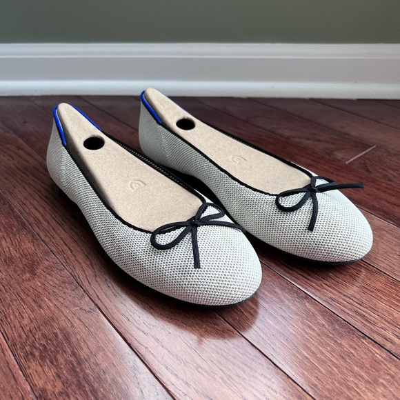 Rothy’s Ballet Flat in Diamond Metallic (size 7 - never worn) - Picture 6 of 7